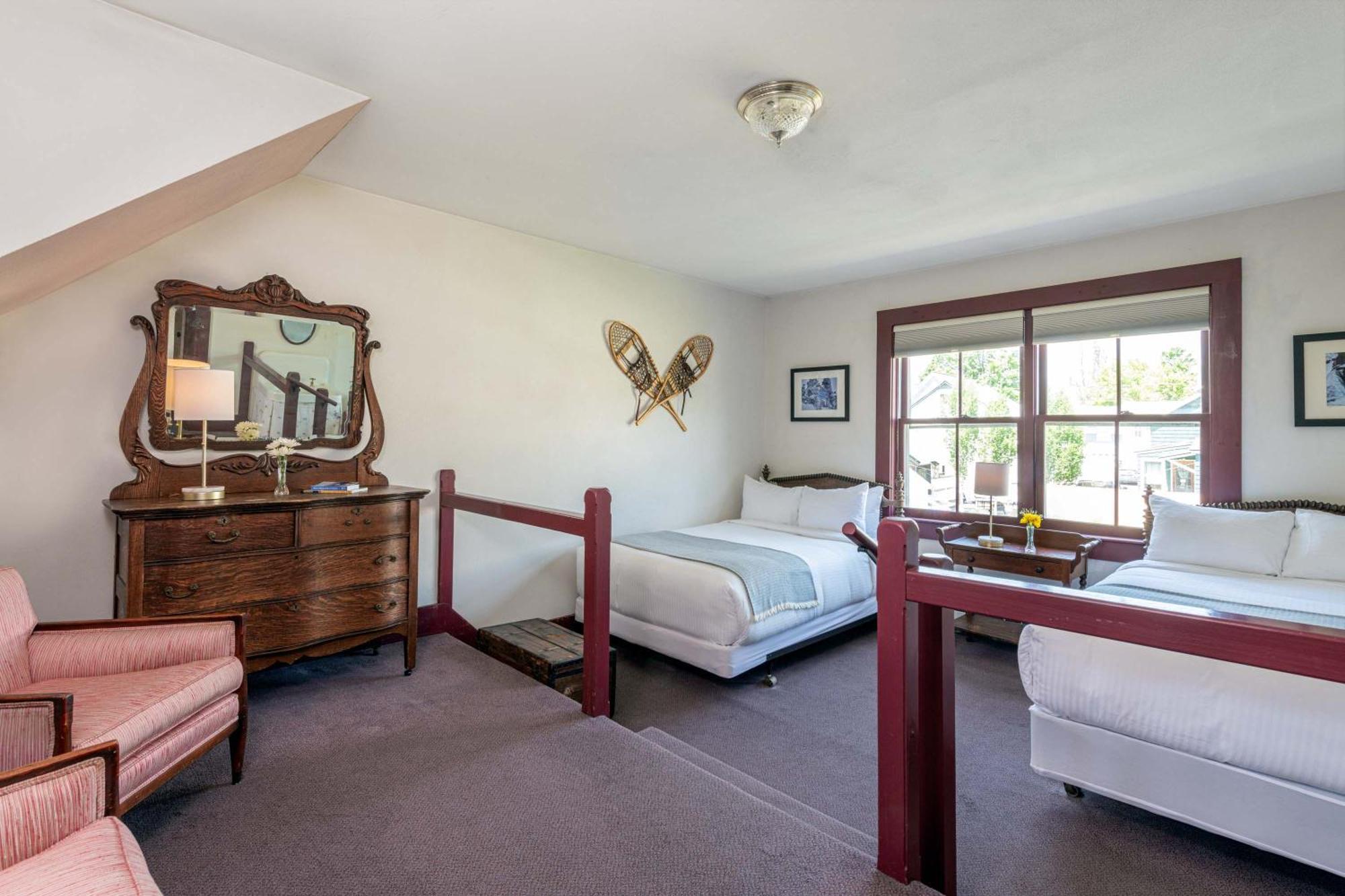 واتربوري Old Stagecoach Inn المظهر الخارجي الصورة